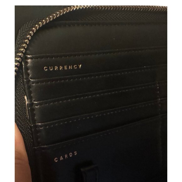 Calpak Croc Wallet - Picture 4 of 4